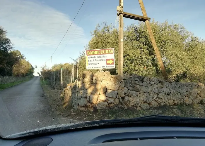 Badde Cubas Nocleg ze śniadaniem Usini